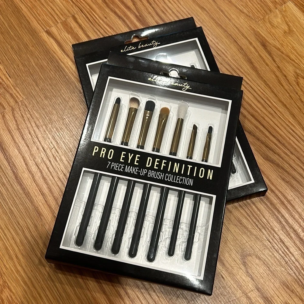 Brand New Pro Wye Definition 7 piece make up brush collection black bundle of 2